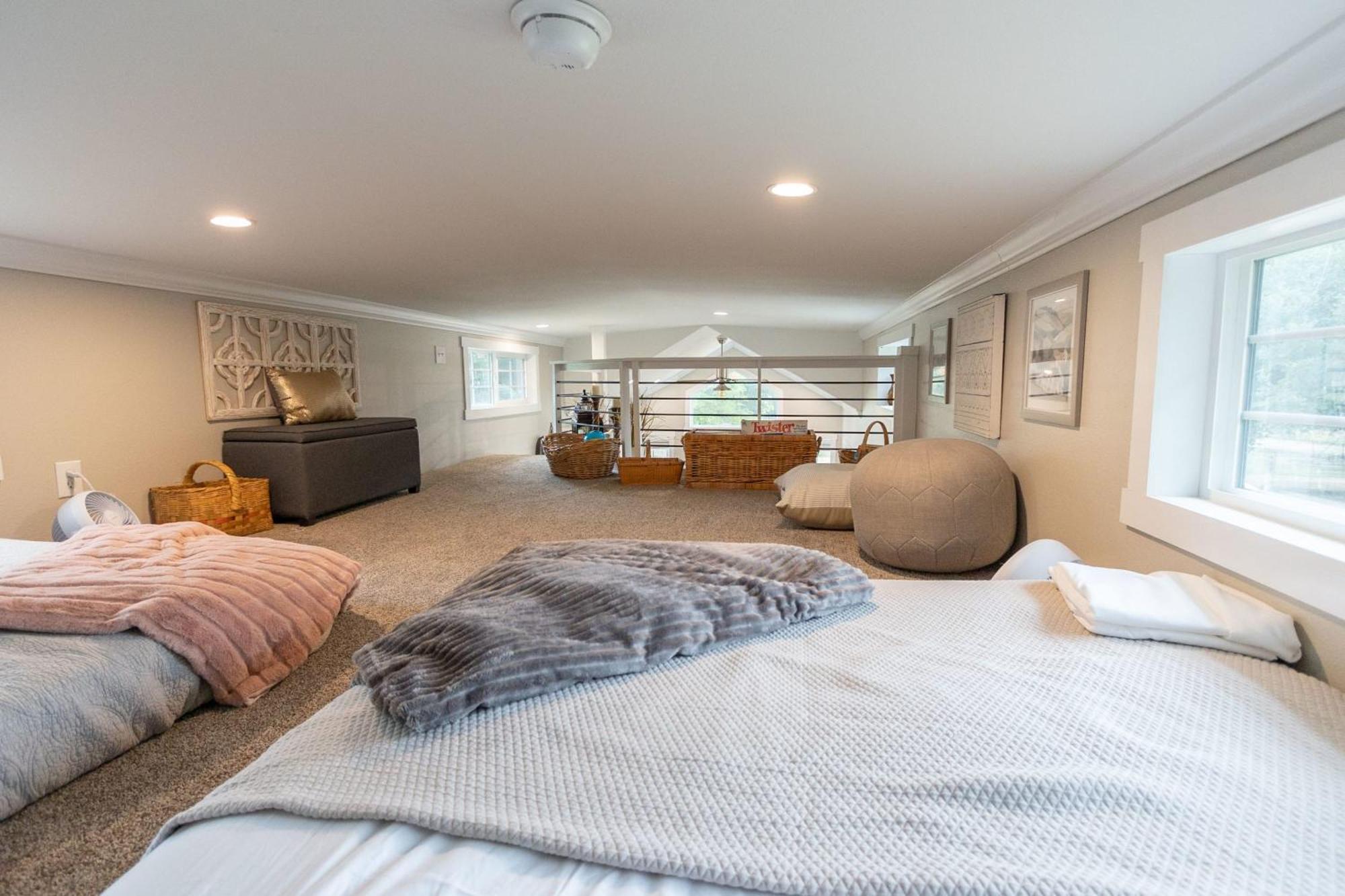 Pet Friendly Tiny House Rental With New Access To Guadalupe River Nbtx Нью Браунфелс Экстерьер фото